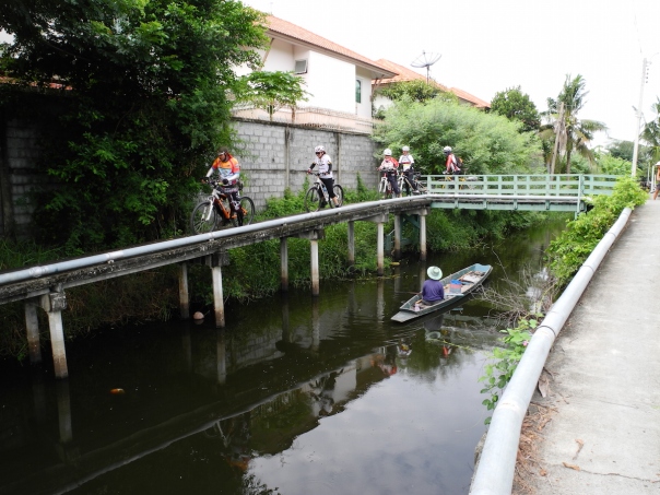 10-canal-cycling-trip-3